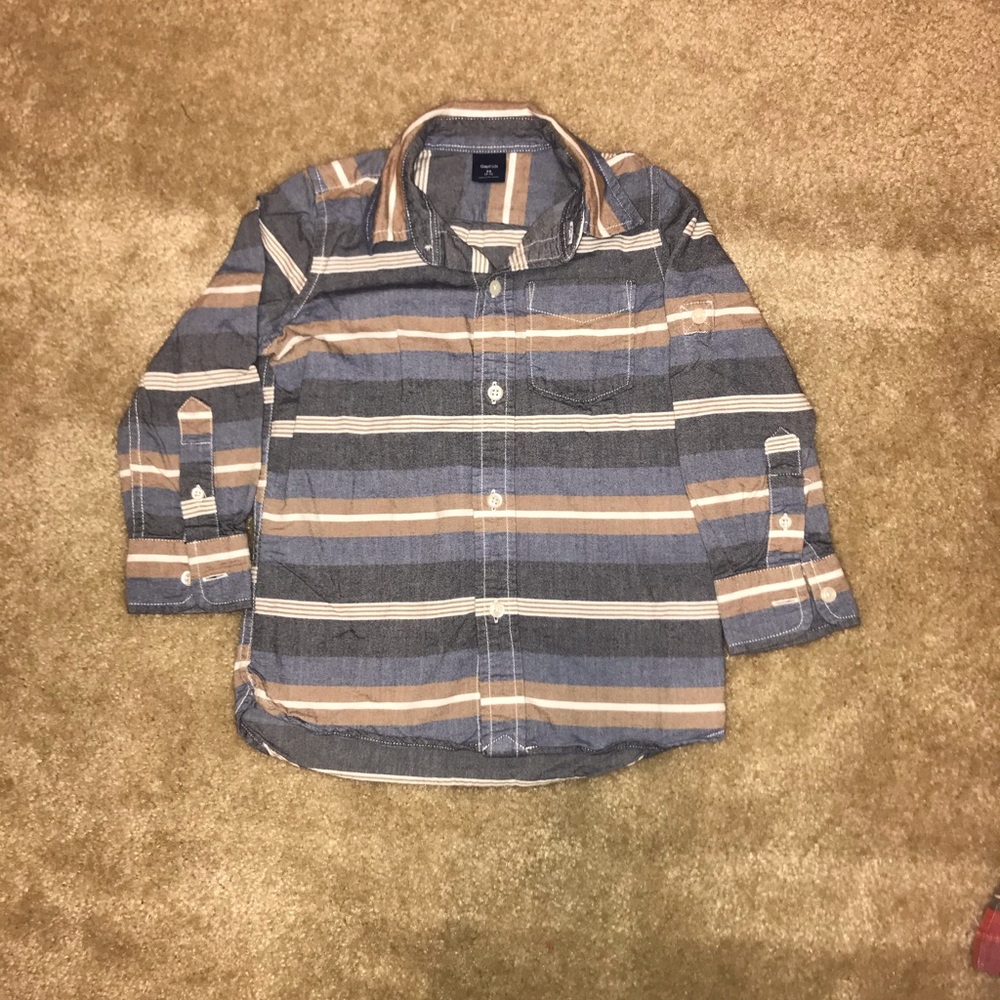 Gap button down dress shirt